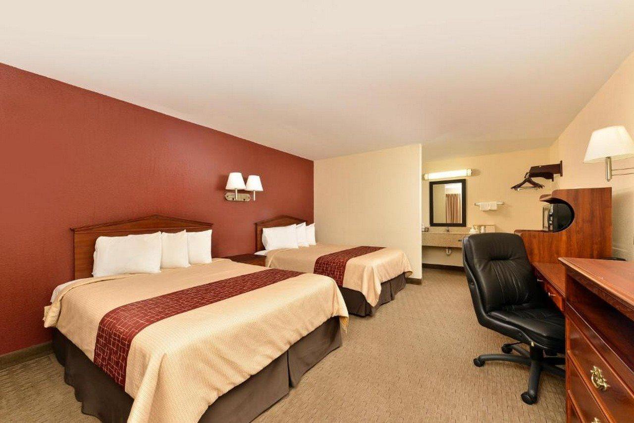 Red Roof Inn Dalton Εξωτερικό φωτογραφία